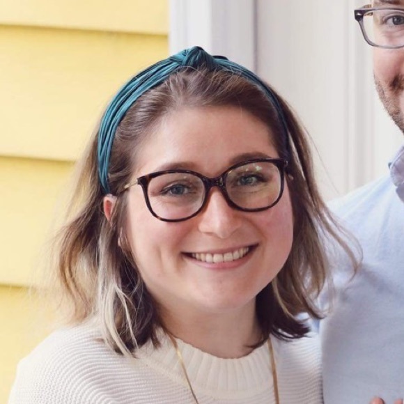 Meet your Posher, Andrea - Picture 1 of 1